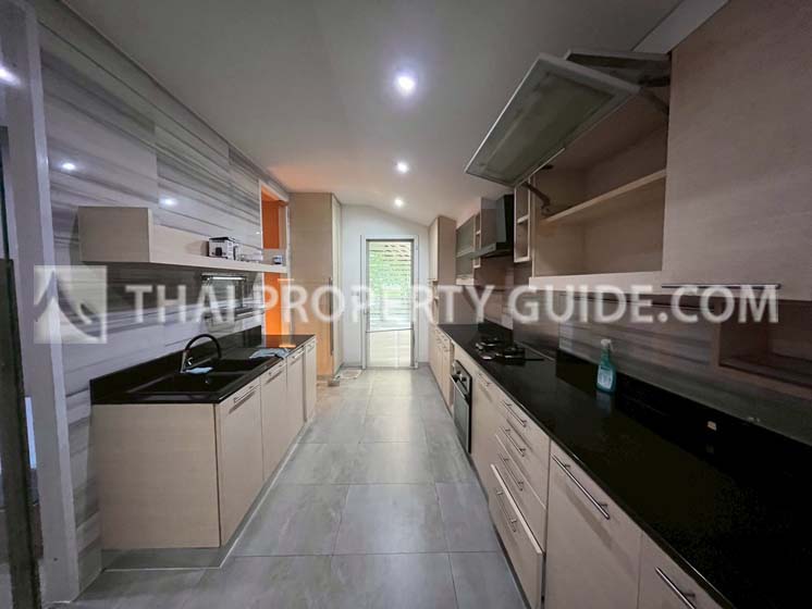 House with Shared Pool in Sukhumvit 